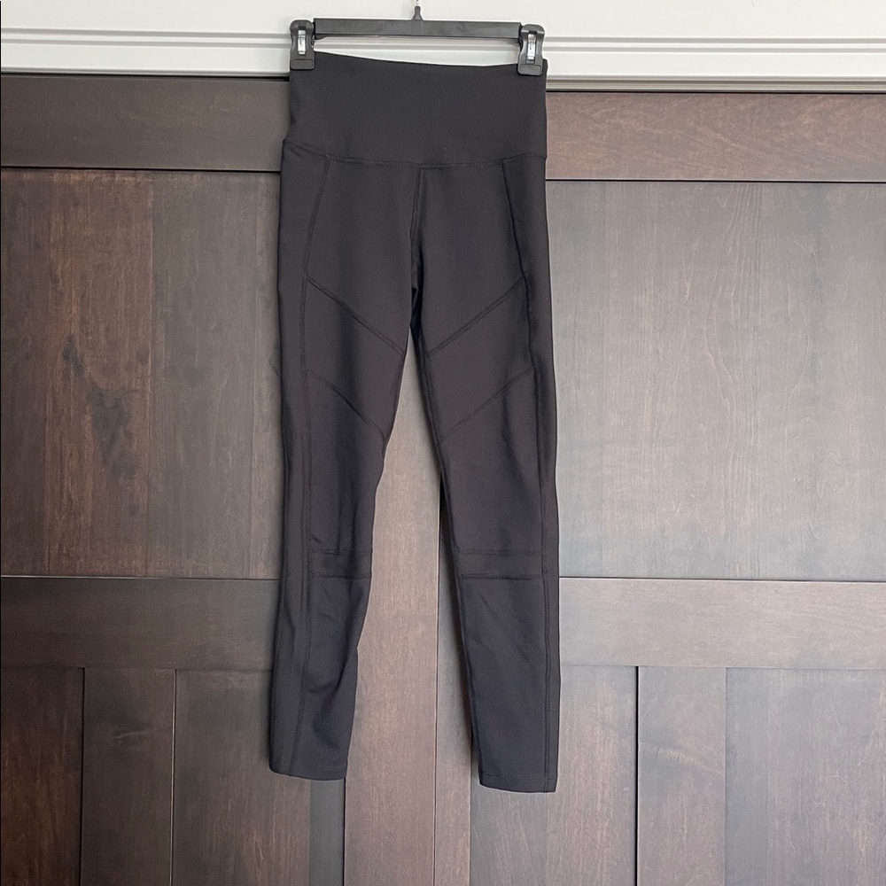 Zella women’s Ribbed Leggings Size XS NEW